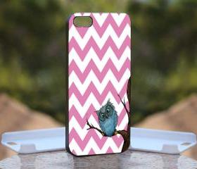 Owl Chevrone pink - Print On Hard Case - iPhone 4/4S Black Case Cover - Please leave a note for the color case: WHITE CASE or CLEAR CASE